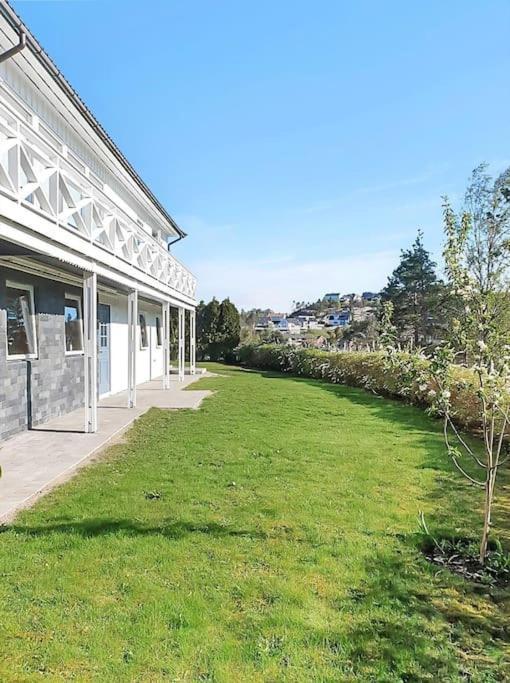 Romslig Og Fin Leilighet 17 Min Til Kristiansand Centrum Nodeland Exterior photo